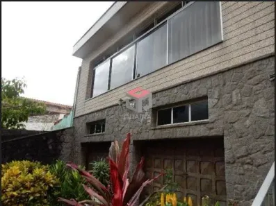Casa com 2 Quartos à venda, 180m² no Santa Maria, São Caetano do Sul