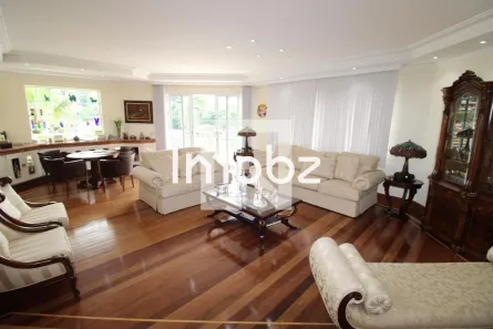 Casa com 5 Quartos à venda, 800m² no Jardim Leonor, São Paulo