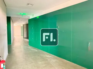 Sala Comercial para alugar, 1118m² no Tamboré, Barueri