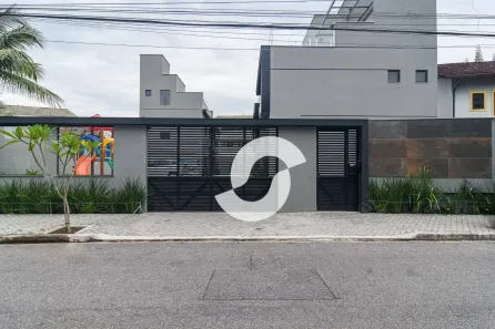 Casa de Condomínio com 4 Quartos à venda, 180m² no Itaipu, Niterói