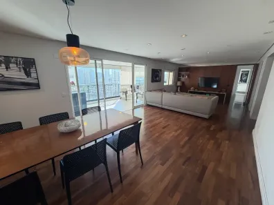 Apartamento com 3 Quartos para alugar, 162m² no Parque Industrial Tomas Edson, São Paulo