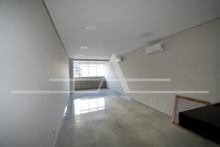 Sala Comercial à venda, 41m² no Condomínio Residencial Euroville, Bragança Paulista