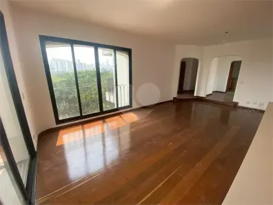 Apartamento com 3 Quartos para alugar, 196m² no Pinheiros, São Paulo