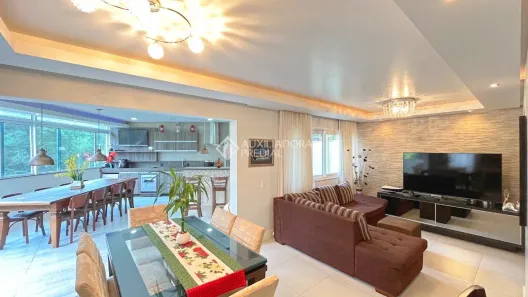 Casa de Condomínio com 4 Quartos à venda, 218m² no Teresópolis, Porto Alegre
