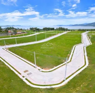 Lote/Terreno à venda, 495m² no Mirim, Imbituba