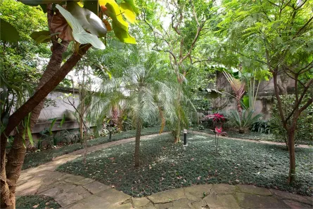 Casa com 4 Quartos para alugar, 400m² no Pacaembu, São Paulo