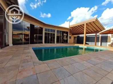 Casa com 5 Quartos à venda, 223m² no Jardim Europa, Barretos