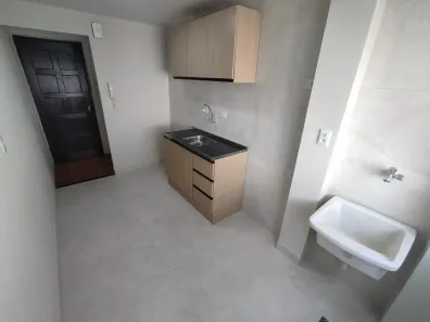 Apartamento com 2 Quartos para venda ou aluguel, 50m² no Jardim do Tiro, São Paulo
