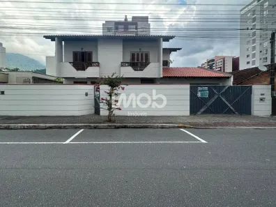 Casa com 5 Quartos à venda, 277m² no Centro, Jaraguá do Sul