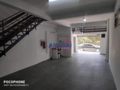 Imóvel Comercial para alugar, 190m² no Parque Santo Antônio, Jacareí