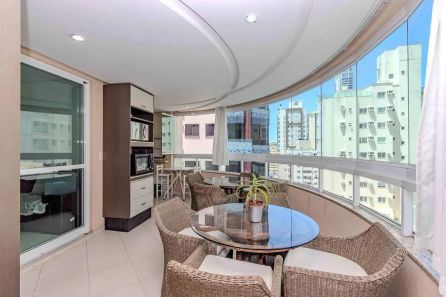 Apartamento com 3 Quartos à venda, 132m² no Centro, Balneário Camboriú