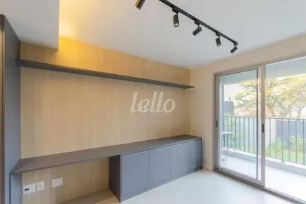 Apartamento com 1 Quarto para alugar, 25m² no Vila Firmiano Pinto, São Paulo