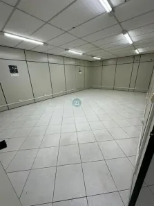 Galpão/Depósito/Armazém para alugar, 400m² no Jardim Santiago, São José