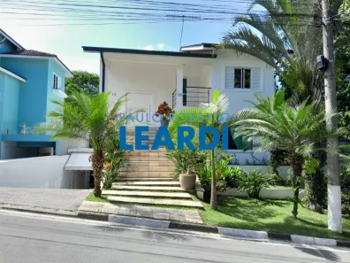 Casa de Condomínio com 3 Quartos à venda, 500m² no Arujá Country Club, Arujá