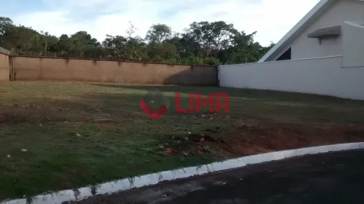 Lote/Terreno à venda, 756m² no Jardim Colonial, Bauru