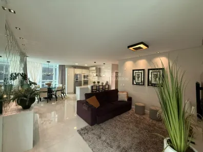 Apartamento com 3 Quartos à venda, 129m² no Meia Praia, Itapema