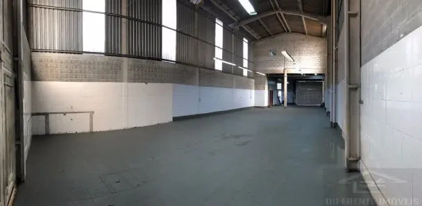 Galpão/Depósito/Armazém à venda, 700m² no Vila Baby, São Paulo