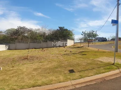 Lote/Terreno à venda, 276m² no Parque Laranjeiras, Araraquara