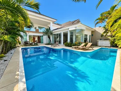 Casa de Condomínio com 7 Quartos para alugar, 550m² no Barra da Tijuca, Rio de Janeiro