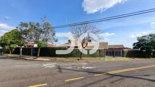 Casa com 4 Quartos à venda, 366m² no Jardim Santa Genebra, Campinas