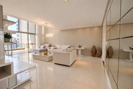 Apartamento com 3 Quartos para alugar, 183m² no Jardim Goiás, Goiânia