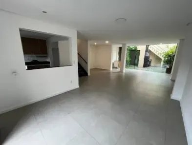 Sobrado com 4 Quartos para alugar, 250m² no Jardim Paulista, São Paulo