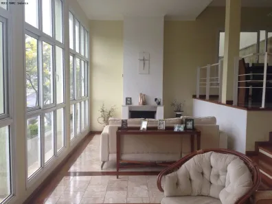 Casa de Condomínio com 4 Quartos à venda, 270m² no Vila Oliveira, Mogi das Cruzes