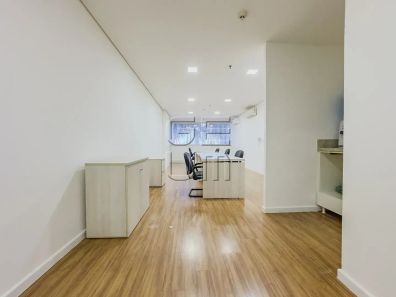 Sala Comercial para venda ou aluguel, 43m² no Gleba Fazenda Palhano, Londrina
