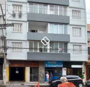 Apartamento com 2 Quartos para alugar, 83m² no Centro, Pelotas