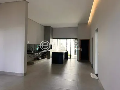 Casa com 3 Quartos à venda, 172m² no Bosque dos Buritis, Uberlândia