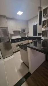 Apartamento com 2 Quartos para alugar, 44m² no Colinas, Londrina