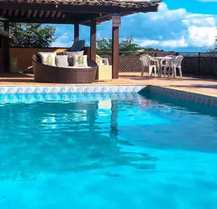 Casa de Condomínio com 5 Quartos para alugar, 350m² no Village de Búzios, Armação dos Búzios