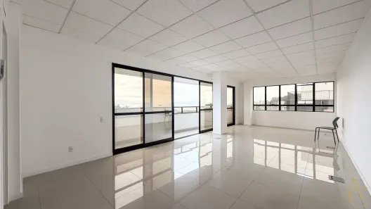 Sala Comercial para alugar, 63m² no Itacorubi, Florianópolis