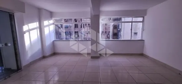 Sala Comercial para alugar, 136m² no Centro Histórico, Porto Alegre