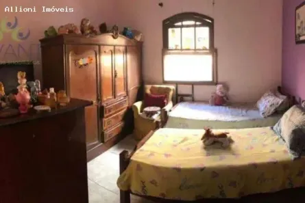 Casa com 2 Quartos à venda, 125m² no Centro, Poá