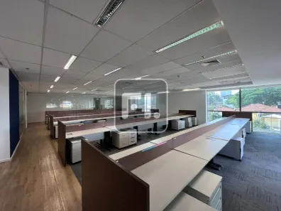 Sala Comercial para alugar, 1670m² no Cidade Monções, São Paulo