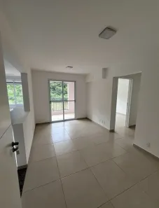 Apartamento com 2 Quartos para alugar, 57m² no Itaipava, Petrópolis