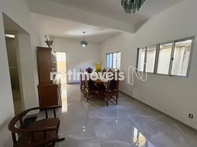 Casa com 3 Quartos à venda, 319m² no Nova Floresta, Belo Horizonte