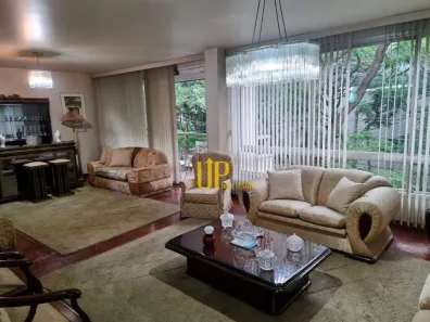 Apartamento com 4 Quartos à venda, 240m² no Jardim Europa, São Paulo