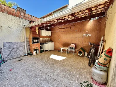 Casa com 3 Quartos à venda, 110m² no Piratininga (Venda Nova), Belo Horizonte