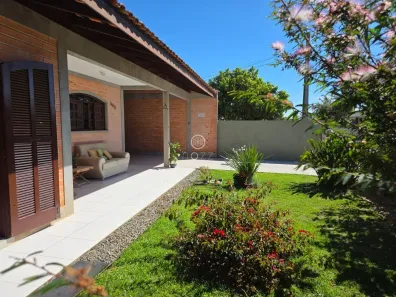 Casa com 2 Quartos à venda, 145m² no Centro, Balneário Piçarras