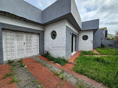 Casa com 3 Quartos à venda, 225m² no Areal, Pelotas