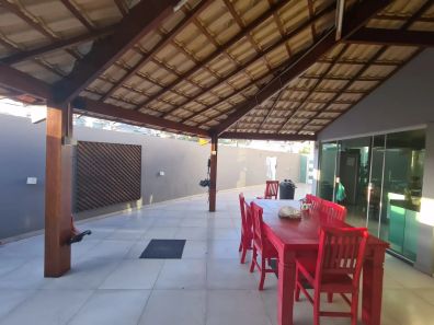 Casa com 4 Quartos à venda, 280m² no Lagoa, Macaé