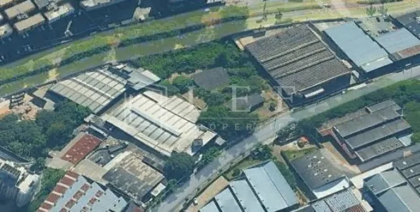 Galpão/Depósito/Armazém à venda, 2000m² no Conceição, Diadema