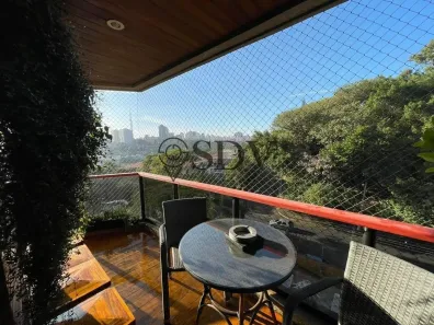 Apartamento com 3 Quartos à venda, 205m² no Jardim das Bandeiras, São Paulo
