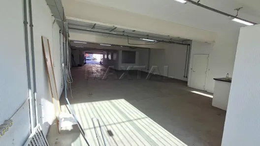 Prédio Comercial para alugar, 1500m² no Santana, São Paulo