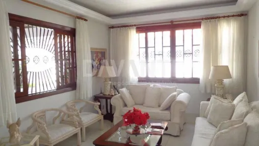 Casa com 3 Quartos à venda, 189m² no Vila Angeli, Valinhos