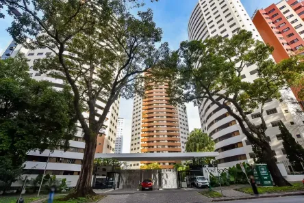Apartamento com 2 Quartos para alugar, 192m² no Água Verde, Curitiba