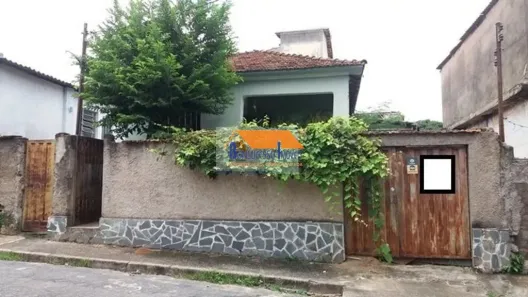 Casa com 2 Quartos à venda, 250m² no Ipiranga, Belo Horizonte