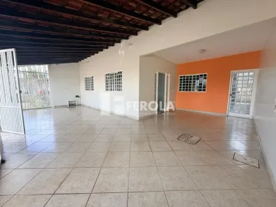 Casa com 5 Quartos à venda, 300m² no Recanto das Emas, Brasília